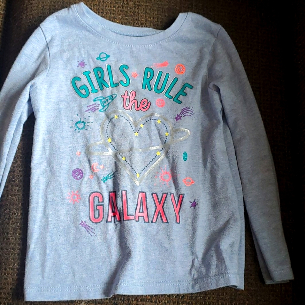 2T long sleeve shirt